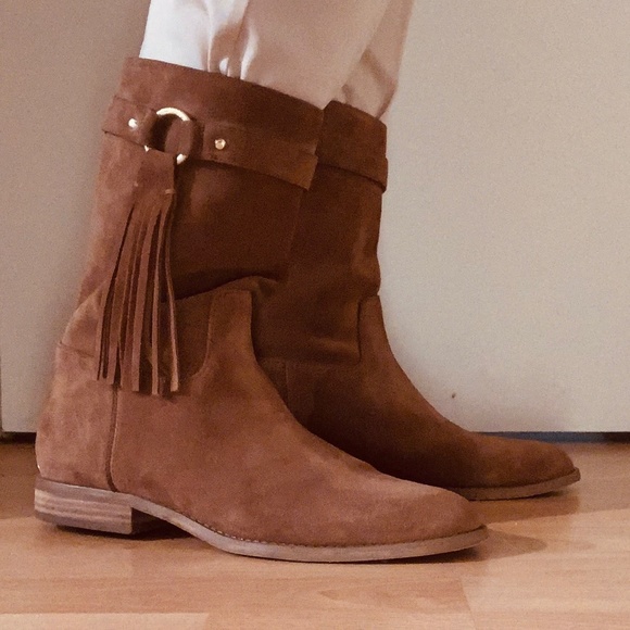 Like NEW Stylish Michael Kors Suede Boots with Tassel Size 9.5 - Picture 5 of 7